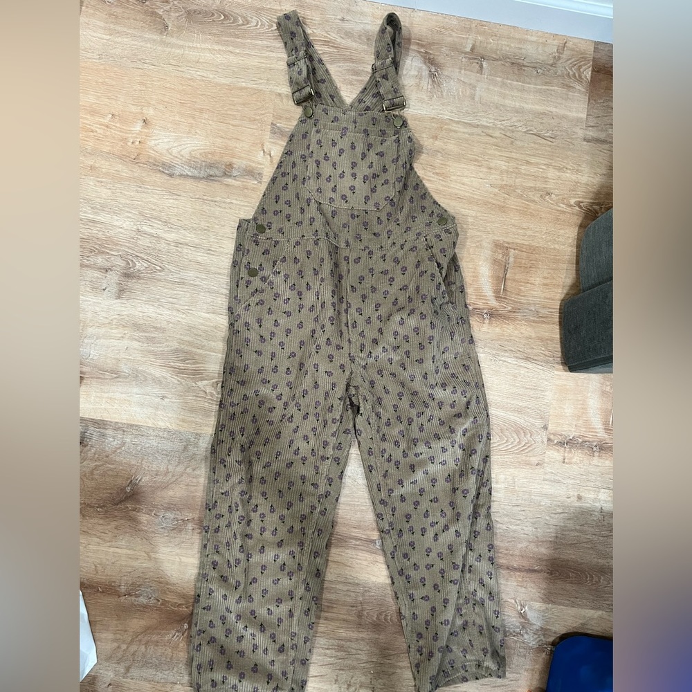 Clad & Cloth hayride overalls in brown floral corduroy, like new